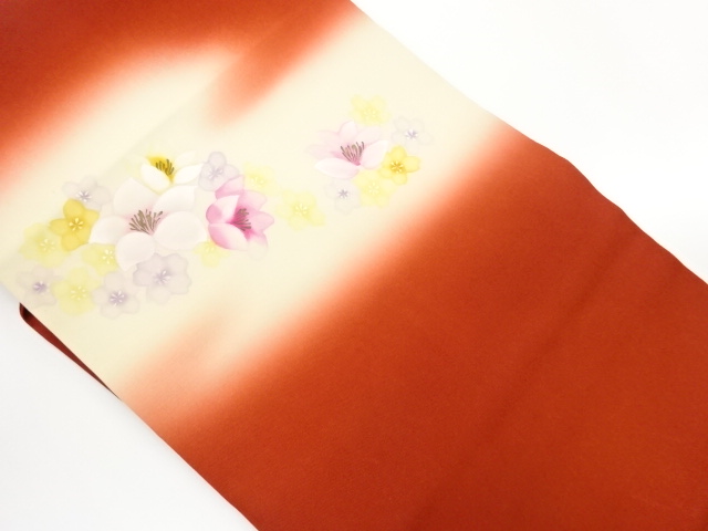 JAPANESE KIMONO / HAND-PAINTED FLORAL PATTERN / GOLD ACCENTS SHIOZE SI